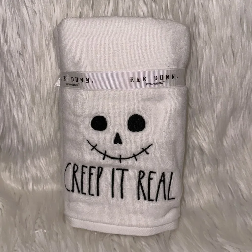 Rae Dunn Creep It Reel Set of 2 Hand Towels Halloween‎